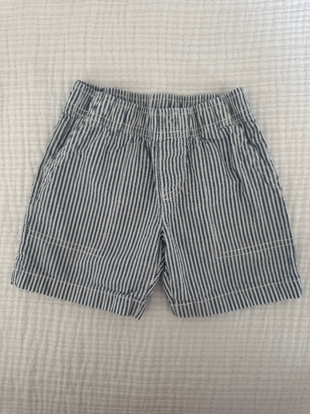 Carter’s 2T Boy Striped Shorts